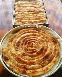 hayirli aksamlar hanimlar bosnakboregi siparisimiz daimi musterimiz olan gulsen hanima paketlenip teslim edildi yiyenlere afiyet tatli tereyag corbalar