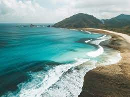 Mekaki Beach Lombok Epic Hidden Gem In Lombok We Seek Travel Blog Lombok Australia Travel Travel Dreams
