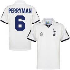 A snooty socialite is stranded on a mediterranean island with a communist sailor. Buy Retro Replica Tottenham Hotspur Old Fashioned Football Shirts And Soccer Jerseys
