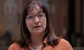 Elbia Pereira: “Hay 1.187 grupos con más 30 alumnos”