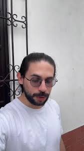 La casa de la queja: una historia de Benjamin Cardona