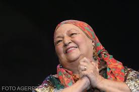 Tanara frumoasa de doar 12 ani a murit, cand mergea la țara tanara a fost spulberata de un bmw seria 5 nr b 65 ghn. Carmen Galin Draga Olteanu Matei Paul Goma Si VintilÄ MihÄilescu Intre PersonalitÄÅ£ile Care Au Decedat In 2020 Stiri Pe Surse Cele Mai Noi Stiri