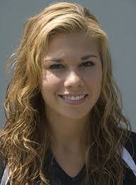 Michelle Kratz's Instagram, Twitter & Facebook