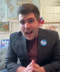 Matthew Lehner's Instagram, Twitter & Facebook