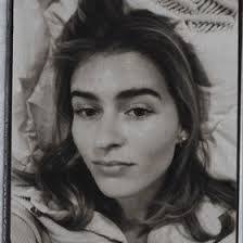 Olivia Sommer's Instagram, Twitter & Facebook