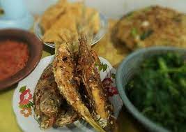 Manfaat mengkonsumsi ikan ekor kuning bagi kesehatan: Kakap Ekor Kuning Goreng 389 Resep Ikan Ekor Kuning Goreng Enak Dan Sederhana Ala Rumahan Cookpad Kakap Ekor Kuning Goreng Bila Kasano