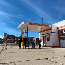 Baxter springs independent oil and gas service station baxter springs, kansas. Pete S Route 66 Gas Station Museum In Williams Az