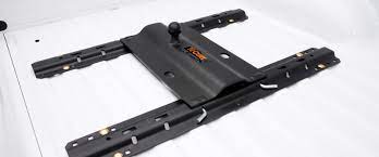 Today in this article, i will guide you and teach you about how a gooseneck hitch works and how to successfully install it. Browse Gooseneck Hitches From Curt