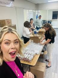 Colleen Derr's Instagram, Twitter & Facebook