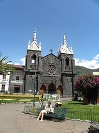 Destaca también la iglesia de estilo colonial, construida en el centro del pueblo. Los Rios Hotel Prices Lodge Reviews Banos Ecuador Tripadvisor
