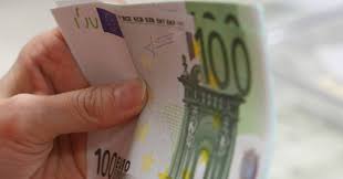 El pib subió un 2,4% en españa. El Pib De La Eurozona Crecio Un 1 8 En 2018 Su Ritmo Mas Lento Desde 2014 Economia Cinco Dias