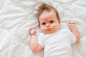 Misalnya saja ketika frekuensi bab (buang air besar) pada bayi tidak lancar. Bayi Sulit Bab Tapi Kentut Melulu Ternyata Ini Yang Menjadi Akar Masalahnya Perhatikan Baik Baik Beda Makanan Beda Penyebab Semua Halaman Nakita
