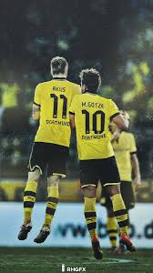 He is a smart looking footballer with the ability to chage the game anytime he wants. Rhgfx On Twitter They Are Back Mariogoetze I Woodyinho Lockscreen Wallpaper Reus Gotze Bvb Reunion Rt S Please