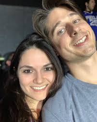 Congratulations to our new chiefs! We are so proud officially announce our  new chief residents for 2022-2023. 🩺🥼🧠 Dr. Andie Belkoff: Inpatient  Chief Resident Dr. Christina Mercogliano: Education Chief Resident Dr. Brian