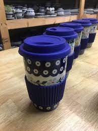 Turn your polish pottery cup into a travel mug! New Travel Mugs From Manufaktura These Guys Are Awesome Get Yours At Www Bluerosepottery Com Pottery Travelmug Polish Pottery Handmade Polish Pottery
