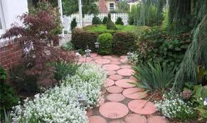 Trittsteine Gartengestaltung Ideen Rund Um Die Gartenwege Garten Landschaftsbau Trittsteine Trittsteine Garten