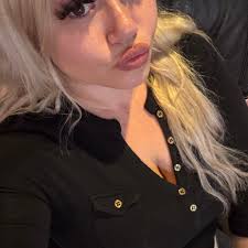 Grace Garza (@gdgarza) • Facebook