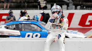 How many total wins does kyle busch have in each series? Kyle Busch Chase Elliott Flap Could Spark A Good Ol Nascar Rivalry
