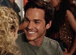 Chris Fave's Instagram, Twitter & Facebook