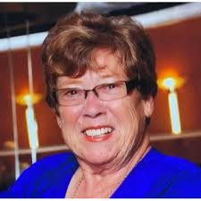 Maureen Chamberlain's Instagram, Twitter & Facebook