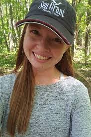 Amber Asbill's Instagram, Twitter & Facebook