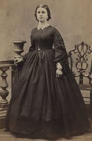 Isn T She A Beauty In Her Civil War Era Dress Cdv Civil War Era Civil War Dress War Clothes
