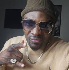 Deacon Lowdown is giving away $250 to 20 people for Xmas shopping.Be sure 2  subscribe to Stan Butler & West Love