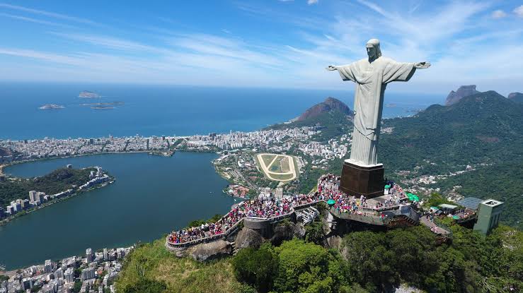 Escadas rolantes do Cristo Redentor serão desligadas até 2027