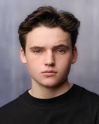 Evan Benjamin's Instagram, Twitter & Facebook