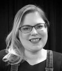 Annie Peck's Instagram, Twitter & Facebook