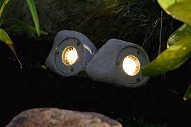 50 Gorgeous Garden Lighting Ideas Loveproperty Com