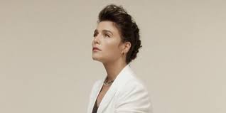 I have been so excited to read this book ever since i heard the premise! Jessie Ware Wildest Moments Pitchfork