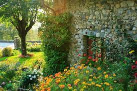 Country Gardens Style Guide