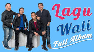 Artinya pilihlah lagu yang sekiranya bisa kamu kuasai, cocok buat akustik, serta lirik yang mudah dihafal. 22 Hits Lagu Wali Band Terbaru 2020 Terpopuler Youtube