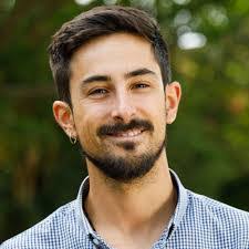 Luis Pascual's Instagram, Twitter & Facebook