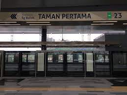 Kemudahan akses dalam belajar sangat penting. Fail Sbk Line Taman Pertama Platform 1 Jpg Wikipedia Bahasa Melayu Ensiklopedia Bebas