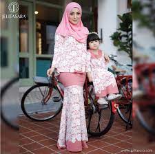 Collection by hot rated product networks. 15 Trend Terbaru Baju Raya Sedondon Ibu Dan Anak Lamaz Morradean