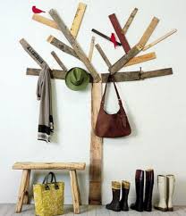 By enzayer, last updated feb 27, 2017. 30 Diy Tree Coat Racks Personalizing Entryway Ideas With Inspiring Designs