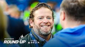 Scott Dehaven's Instagram, Twitter & Facebook