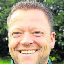 HSV verlängert mit Trainer Walter Lang