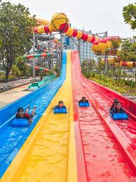 20.000 di hari biasa dan rp. Modal Ktp Anda Bisa Nikmati Dua Seluncur Baru Di Atlantis Ancol Yang Memacu Adrenalin Lifestyle Liputan6 Com