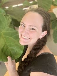 Bethany Hannah's Instagram, Twitter & Facebook