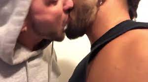 Cum kiss - video 3 - ThisVid.com