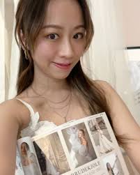 Last Day of 2023💋Have you think of your 2024 plan yet? For couples who’re  planning for wedding in coming years, you may learn more about my interview  below for different bridal and fashion services ...