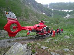 The haragîș helicopter crash happened on june 2, 2016, when a romanian helicopter belonging to the smurd emergency rescue service crashed near the village of haragîș in cantemir district while performing a rescue mission in moldova. AlertÄƒ La Munte Elicopter Smurd Solicitat Pentru Salvarea Unui Turist Care A CÄƒzut Pe ZÄƒpadÄƒ