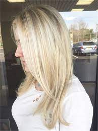 Makeover Heavy Highlights For A Summer Blonde Heavy Blonde Highlights Summer Blonde Hair Grey Blonde Hair