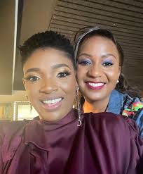 Dieses 2face und Annie Ding predigt nur eine solide Sache!!!! ES GIBT  ABSOLUT KEINE BELOHNUNG, MIT EINEM MANN ZU LEIDEN UND AUSDAUERN!! 🤮 Umarme  dich, Schatz ❣️💯