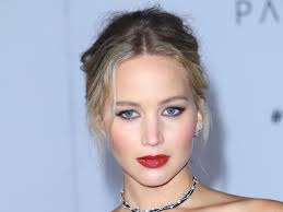 Jennifer Lawrence dévastée par le suicide de Clay Adler