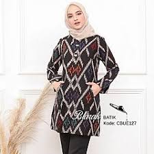 Desain baju batik modern dirancang dalam bergaya sesuai keinginan dari batik modern yang terbaik serta memiliki corak yang menarik. Desain Baju Batik Batikunik Com
