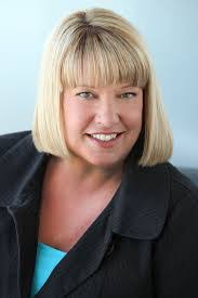 Wyn Rush's Instagram, Twitter & Facebook